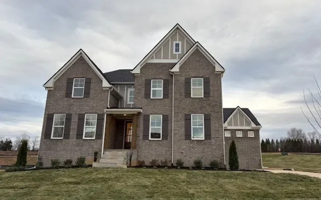 Single Family Residence in Fairview