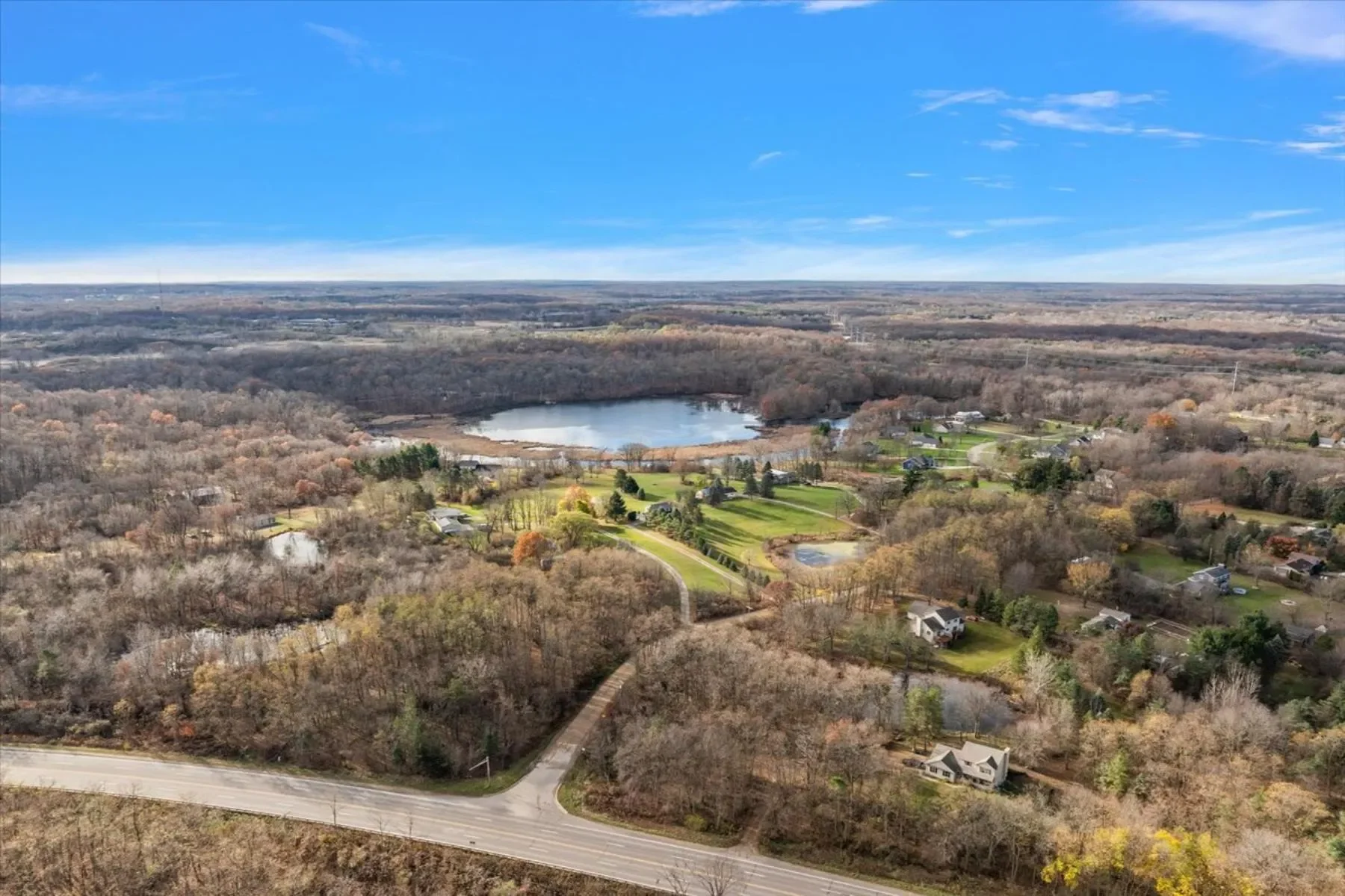 16134 Tindall Road, Groveland Twp, MI 48422, Holly, Michigan, United States. - Photo 12
