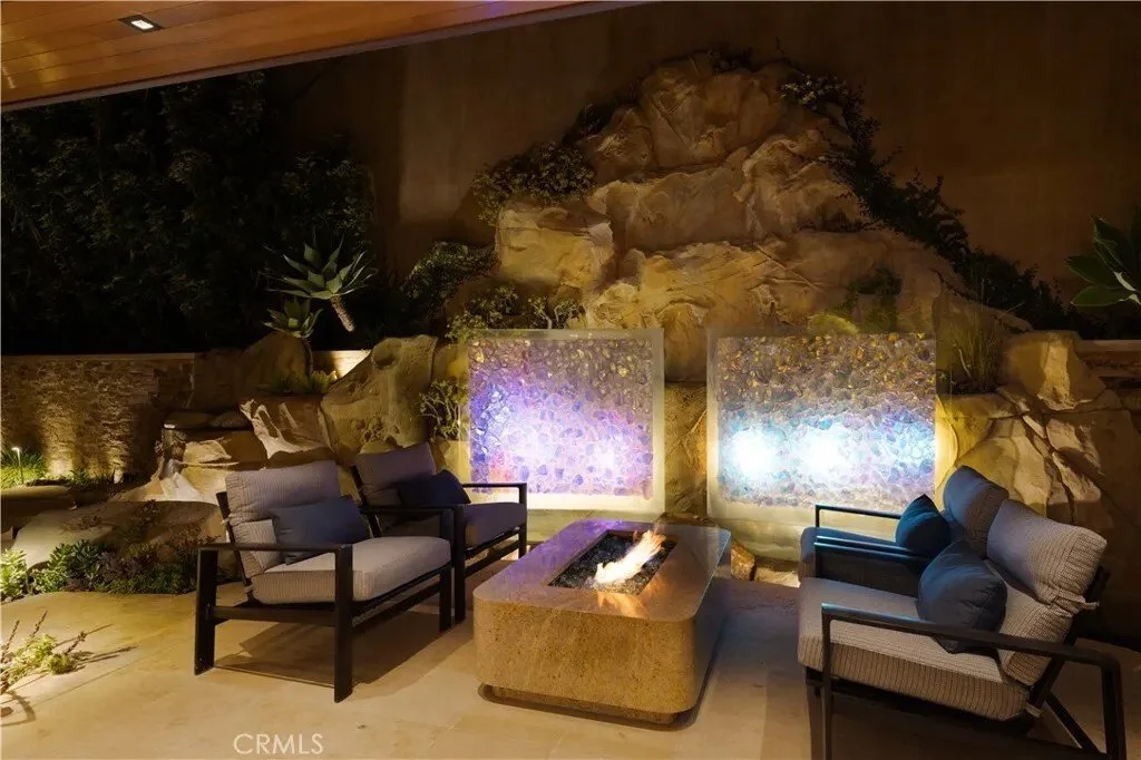 2526 Riviera Drive, Laguna Beach, California, United States. - Photo 4