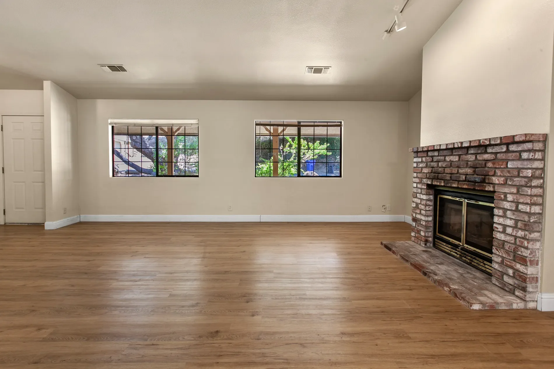 Gallery photo 2