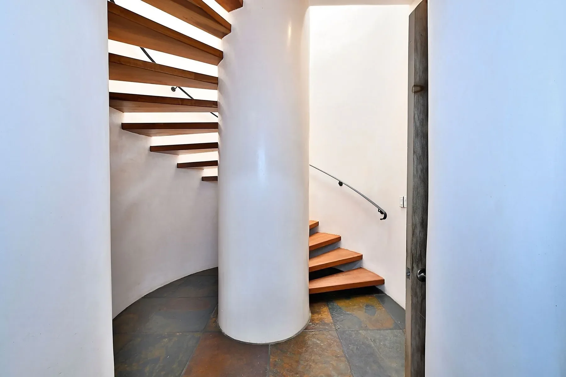 Gallery photo 10