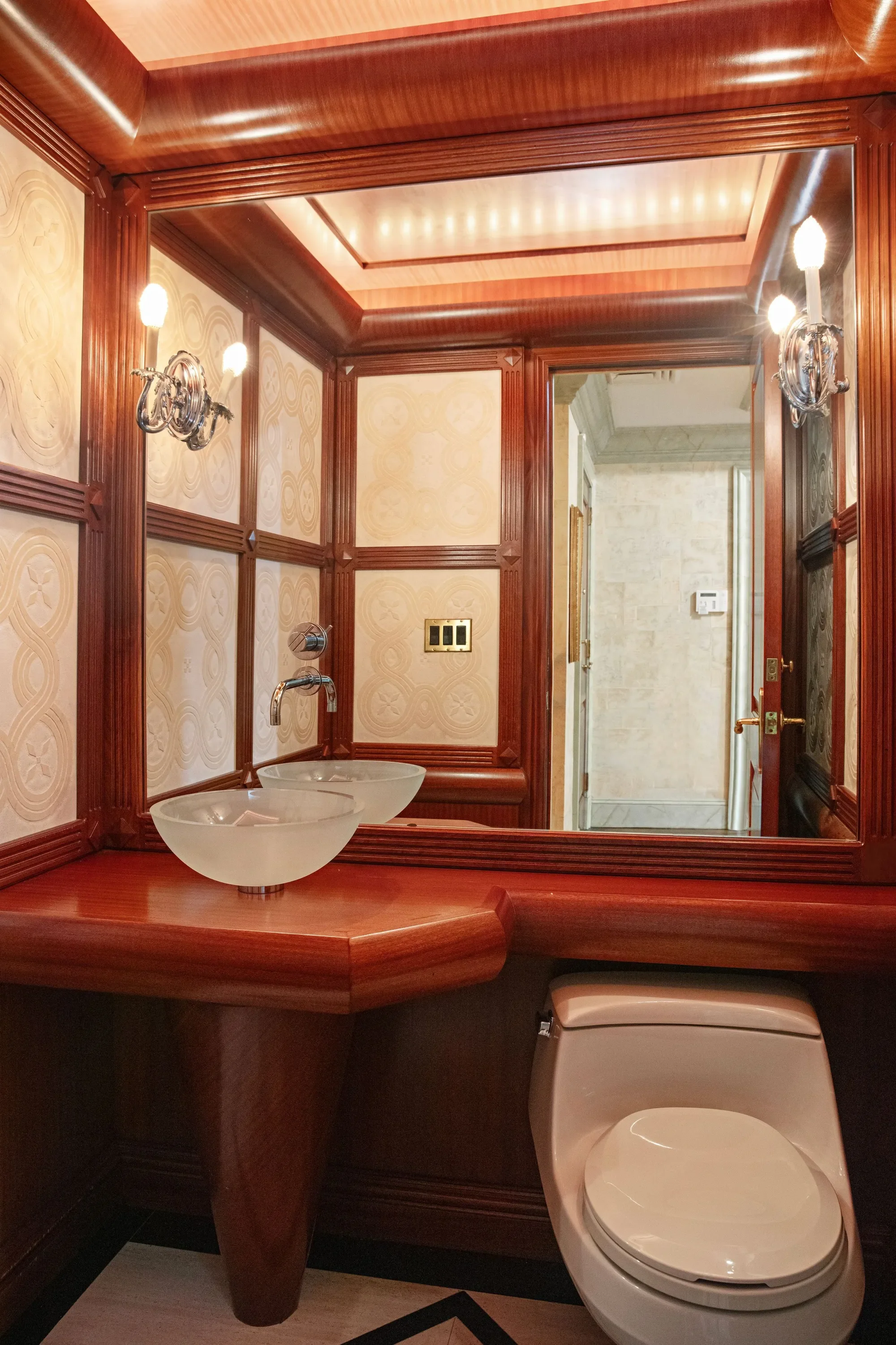 1040 Fifth Avenue 3A, New York, NY 10028, New York, New York, United States. - Photo 2
