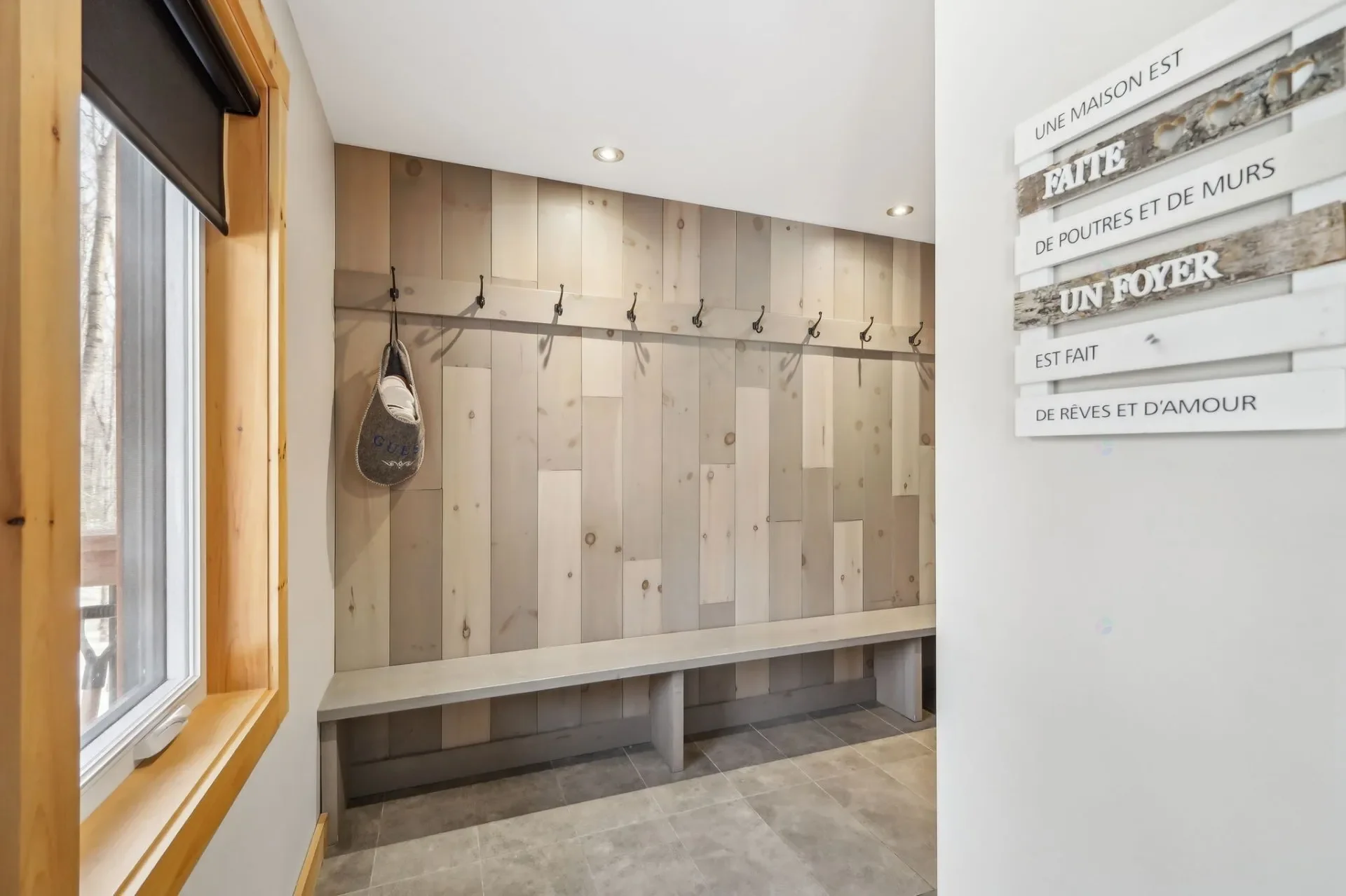 Gallery photo 6