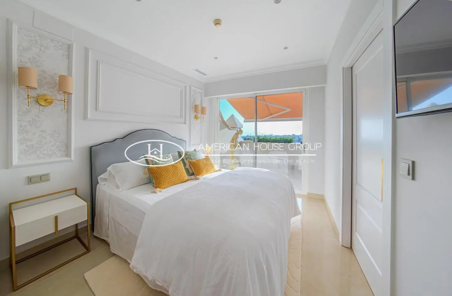 Gallery photo 9