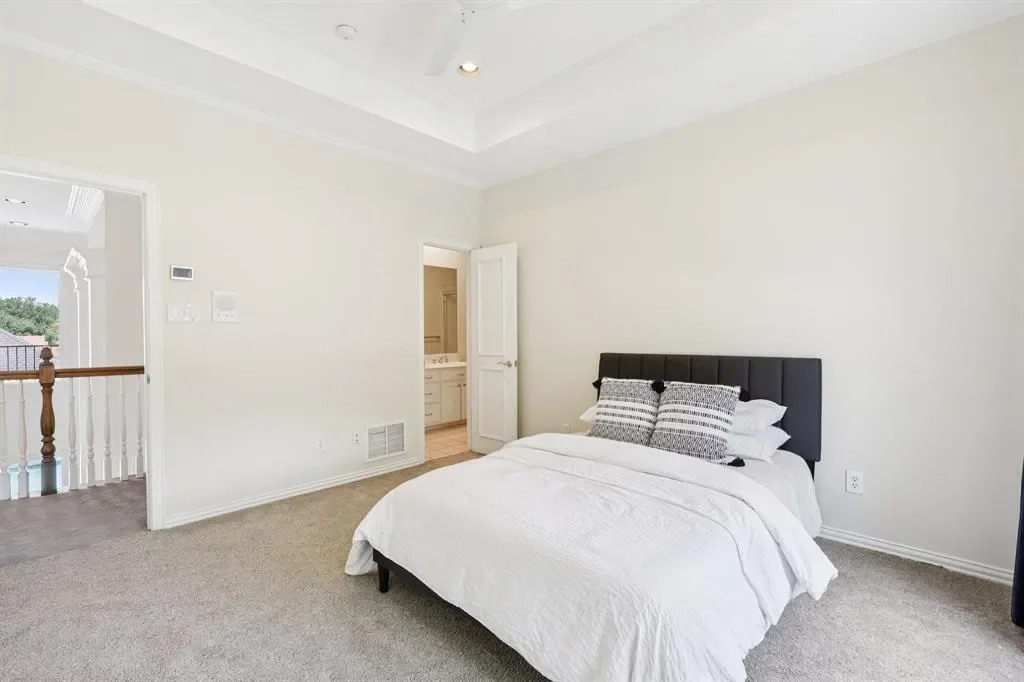 6065 Dilbeck Lane, Dallas, Texas, United States. - Photo 24
