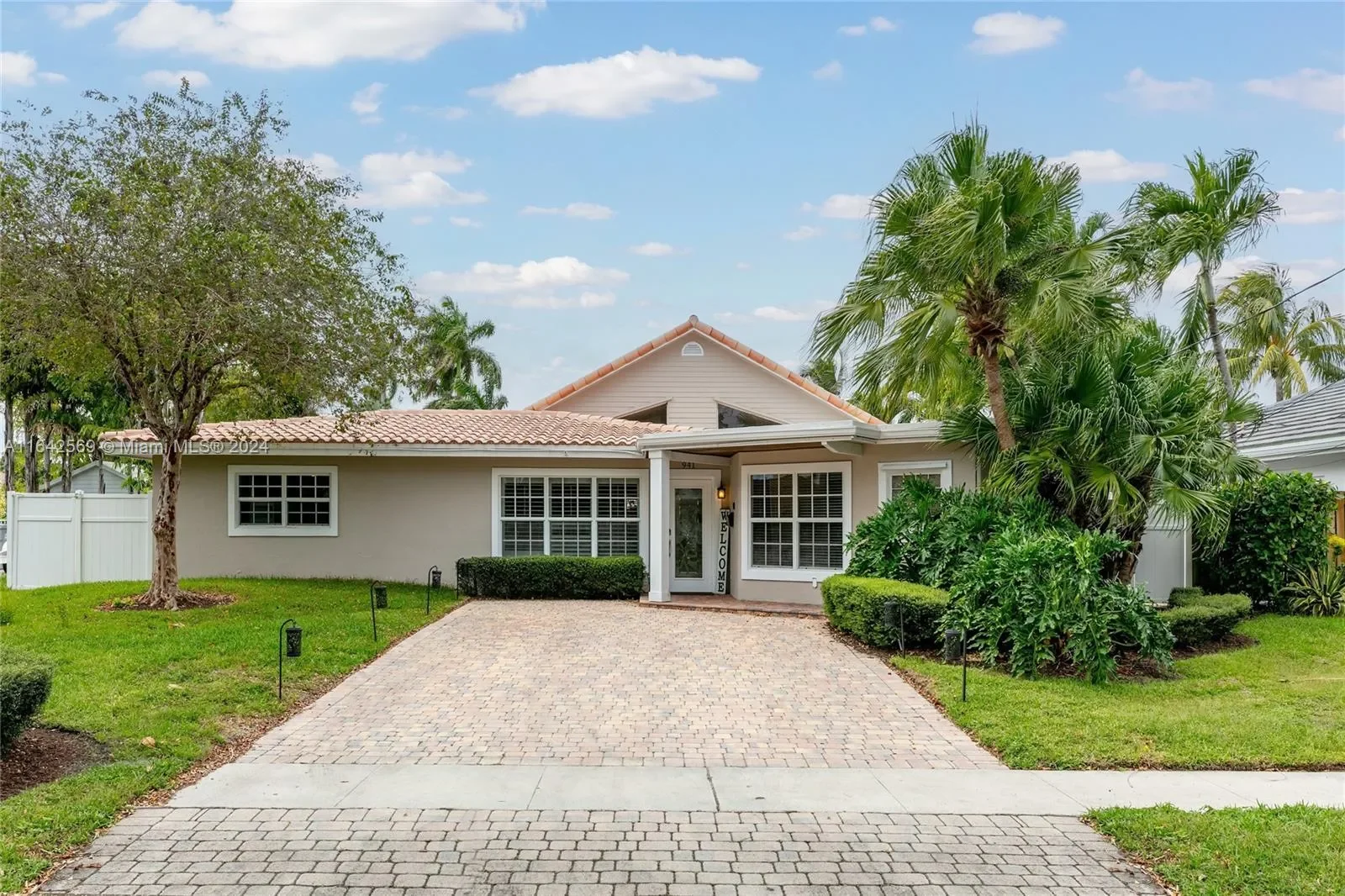 941 SE 4th Ave, Pompano Beach, Florida, United States. - Photo 38