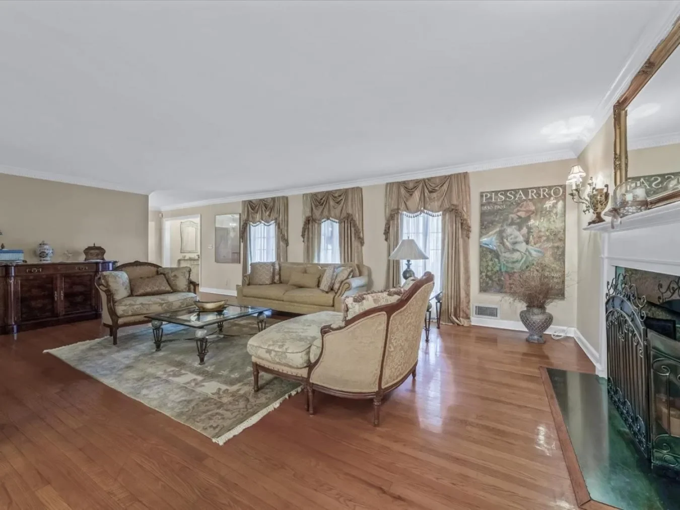 32 Forbes Boulevard, Eastchester, New York, United States. - Photo 22