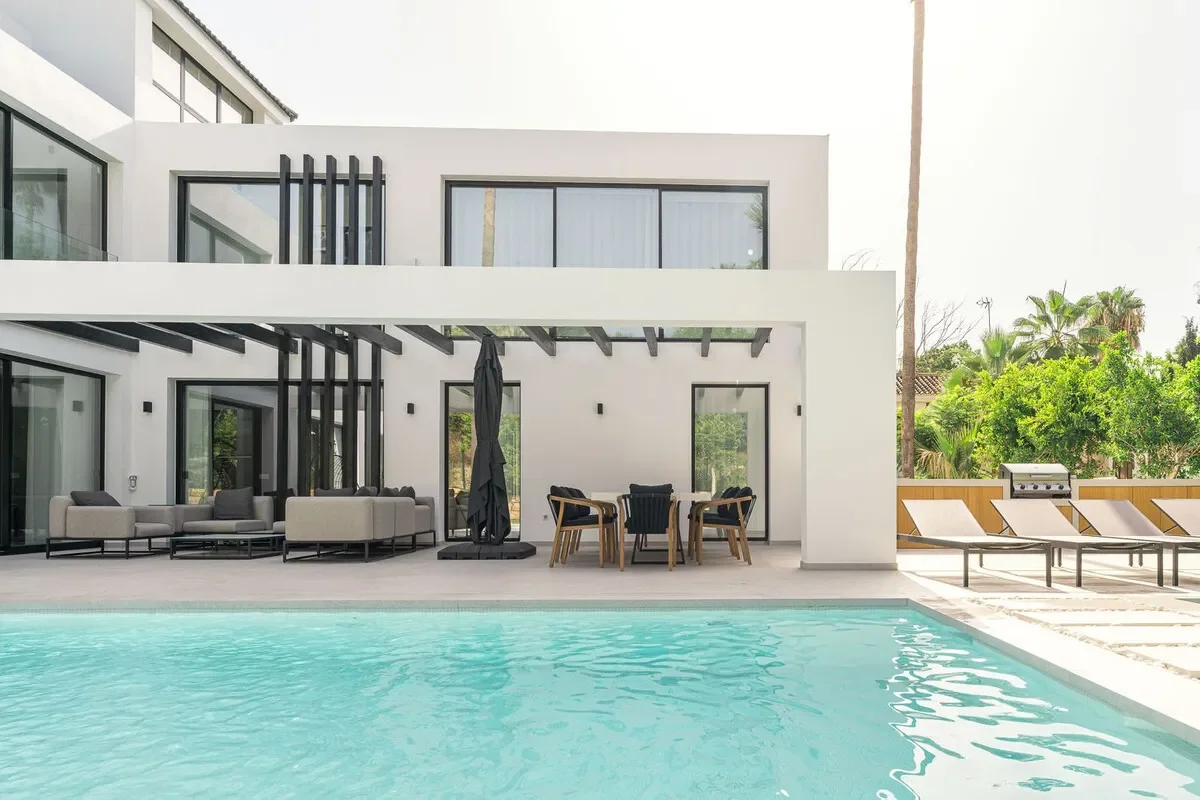 Nueva Andalucía, Málaga, Puerto Banus, Marbella, Spain. - Photo 8