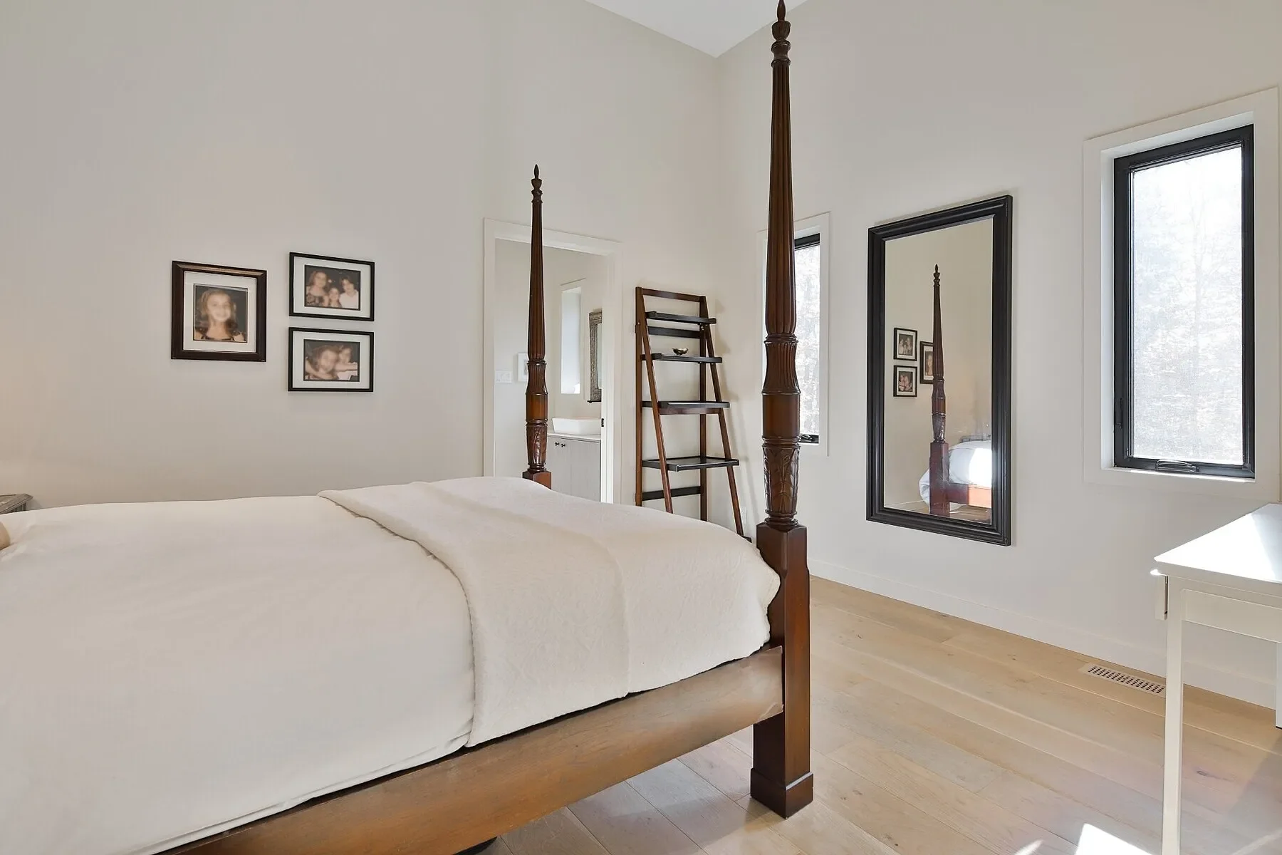 Gallery photo 5