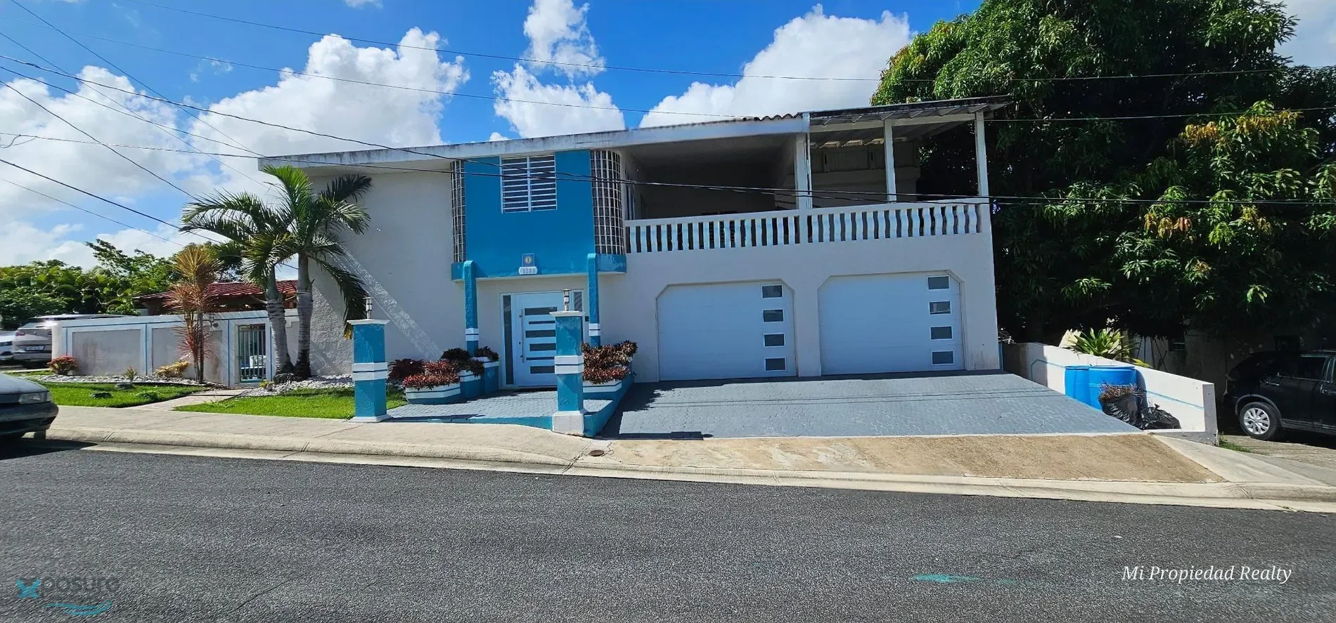Exterior photo 2