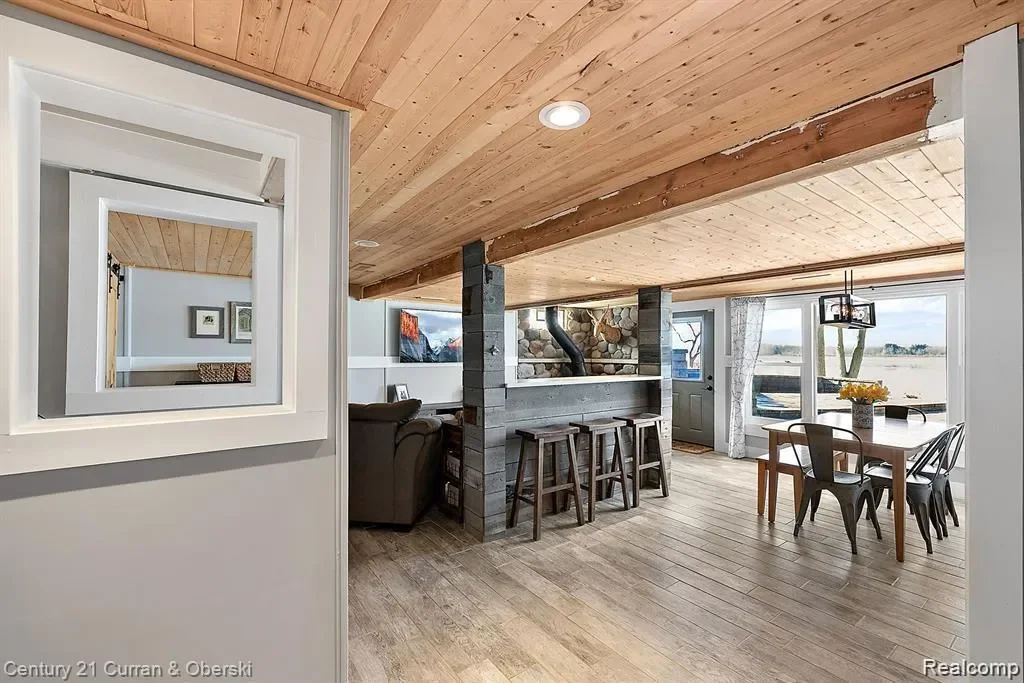 222 Ackerson Lake Drive, Jackson, MI 49201, Leoni, Michigan, United States. - Photo 40