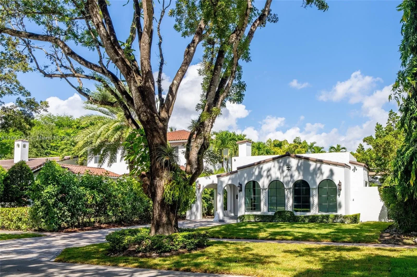 1341 Sorolla Ave, Coral Gables, Florida, United States. - Photo 55