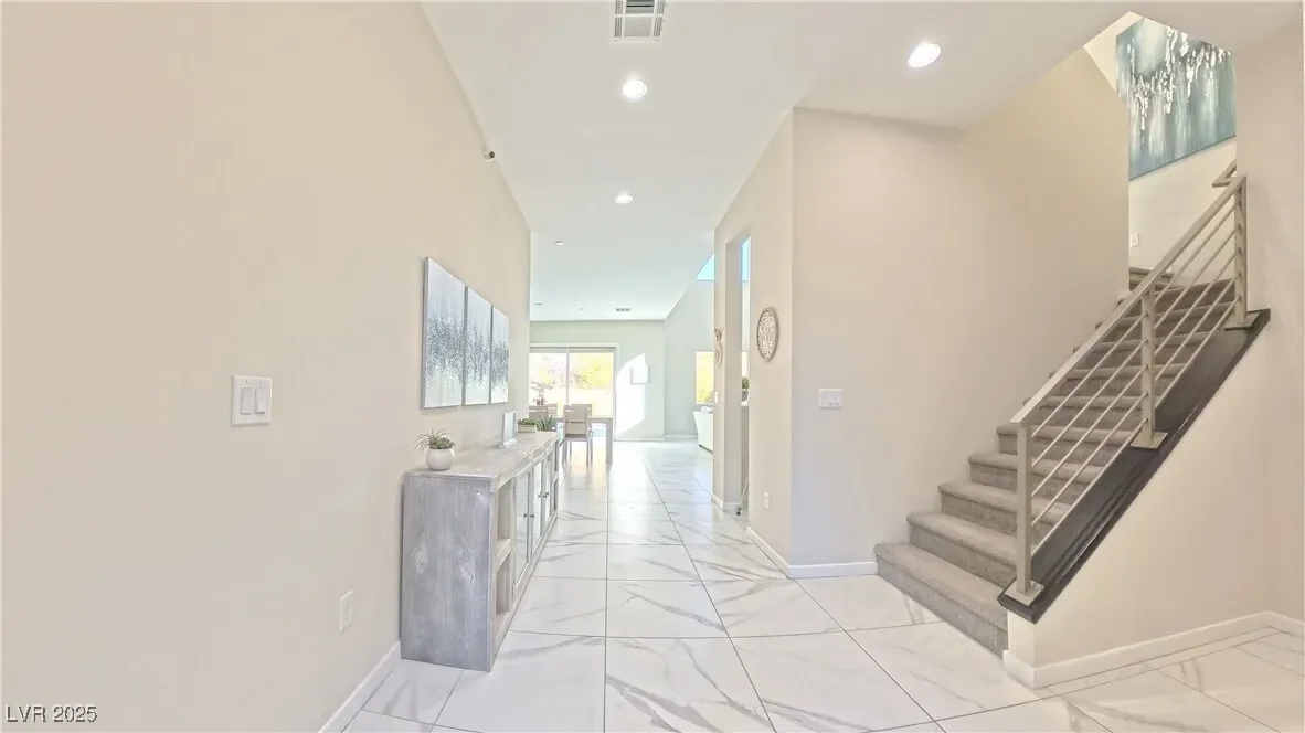 8 Vista Outlook Street, Henderson, Nevada, United States. - Photo 27
