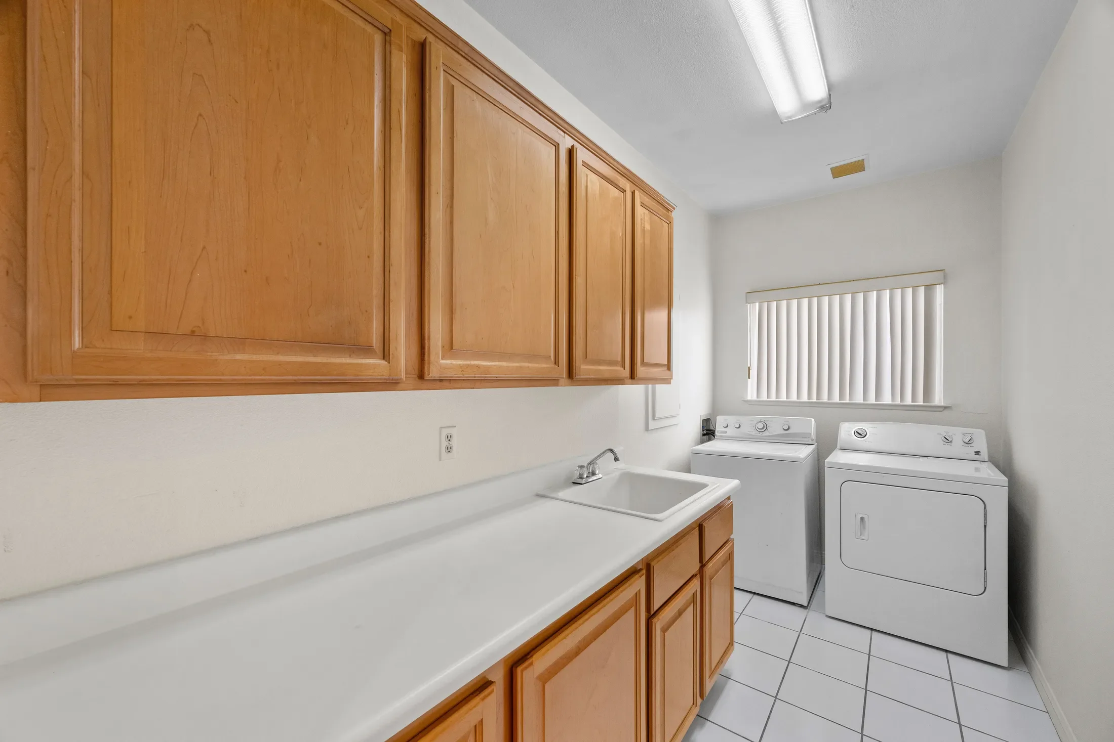 3600 N Tomsik Street, Las Vegas, NV 89129, Las Vegas, Nevada, United States. - Photo 29