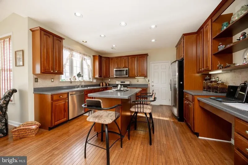 1310 SCHOOL HOUSE CIR CIRCLE, DOWNINGTOWN, PA 19335, Downingtown, Pennsylvania, United States. - Photo 15