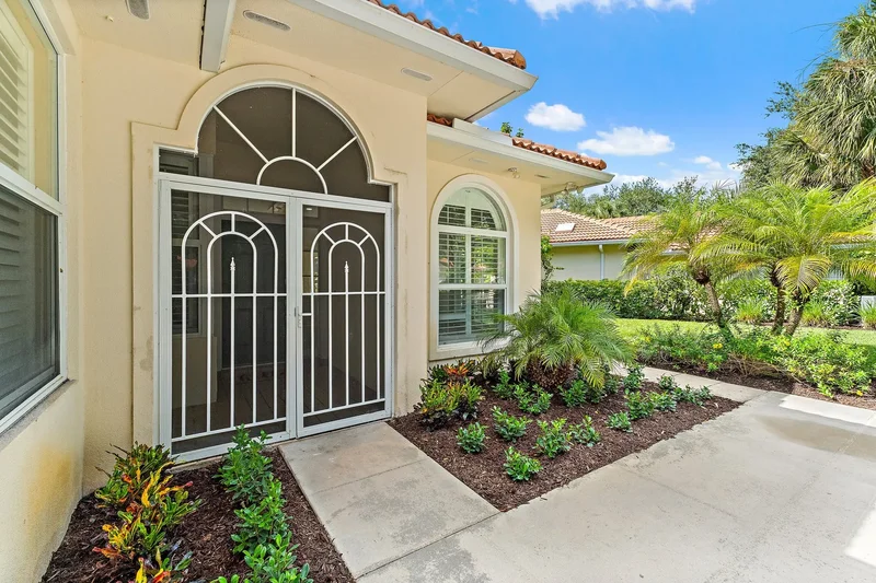 216 E Tall Oaks Circle , Palm Beach Gardens, FL 33410, Palm Beach Gardens, Florida, United States. - Photo 28