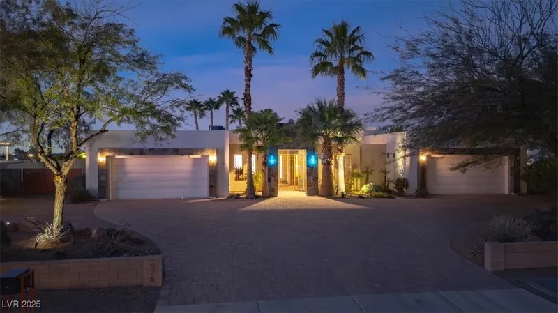 928 Santa Helena Avenue, Henderson, Nevada, United States. - Photo 11