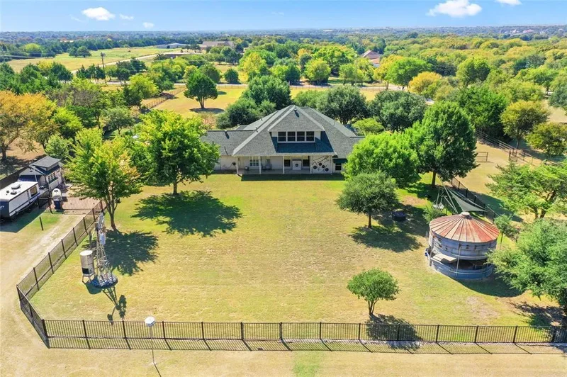 4451 Shiloh Road, Midlothian, TX 76065, Midlothian, Texas, United States. - Photo 32