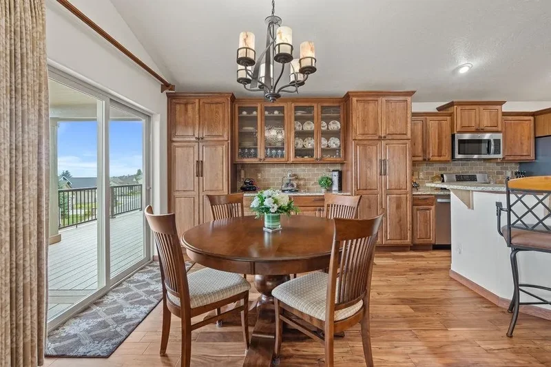 8918 E Clearview Ln, Spokane, WA 99217, Spokane, Washington, United States. - Photo 41