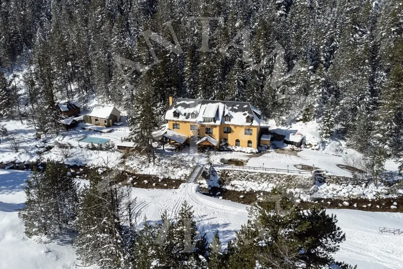 , Tredos, Naut Aran, Catalonia, Spain. - Photo 2