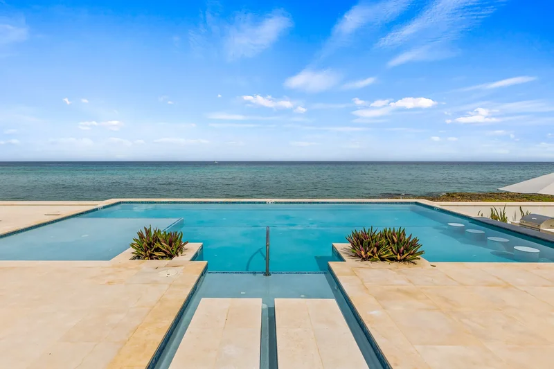 OCEANS 9  VILLA 7  WEST BAY LUXURY BEACHVIEW DETACHED HOME, West Bay, West Bay, Cayman Islands. - Photo 15
