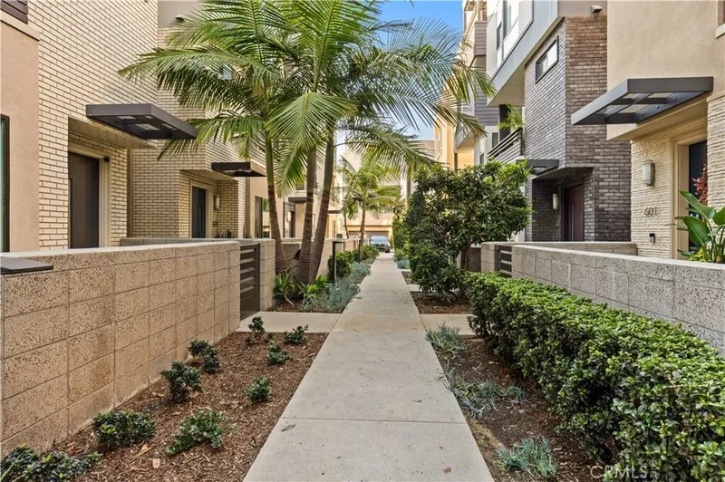 620 Cardiff Reef, Costa Mesa, CA 92627, Costa Mesa, California, United States. - Photo 43