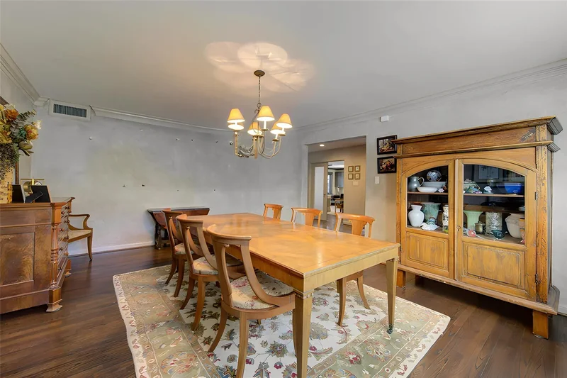 2500 Glen Haven, Houston, Texas, United States. - Photo 9