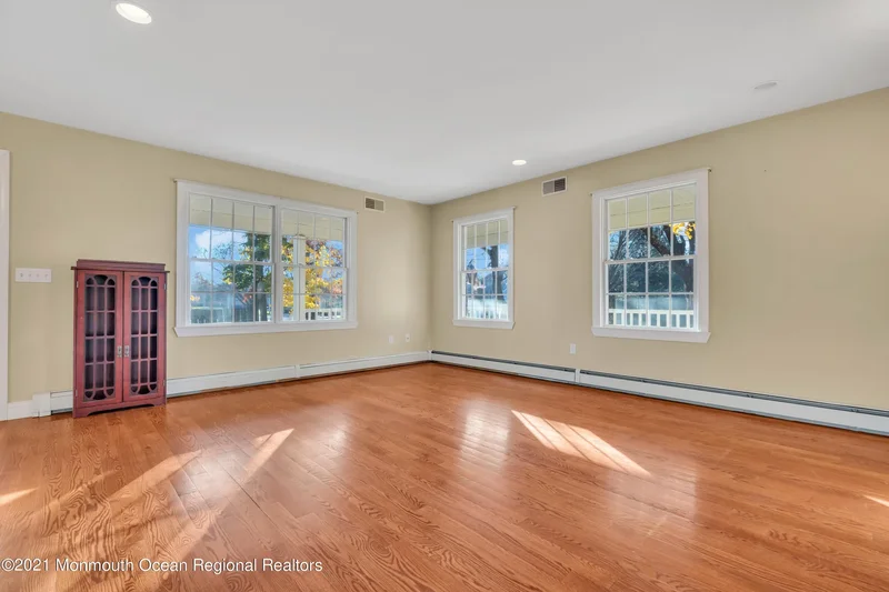 2323 Vermont Avenue, Toms River, New Jersey, United States. - Photo 18