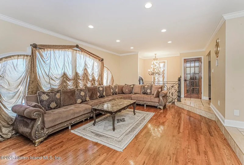 162-03 84th Street, New York, New York, United States. - Photo 7