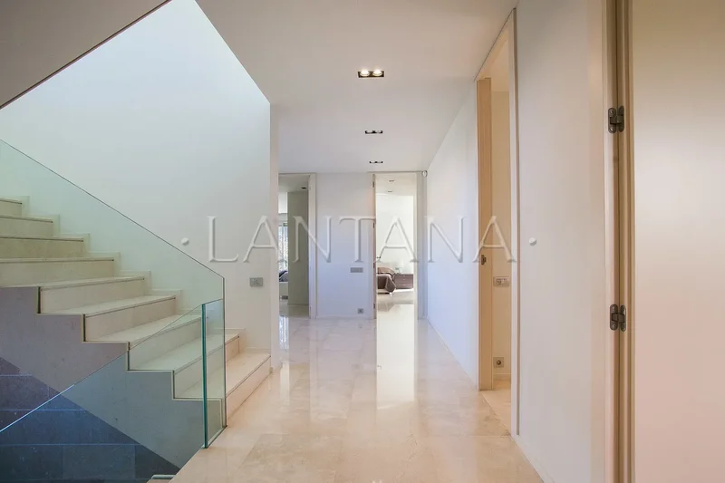 , Barcelona, les Corts, Barcelona, Spain. - Photo 22