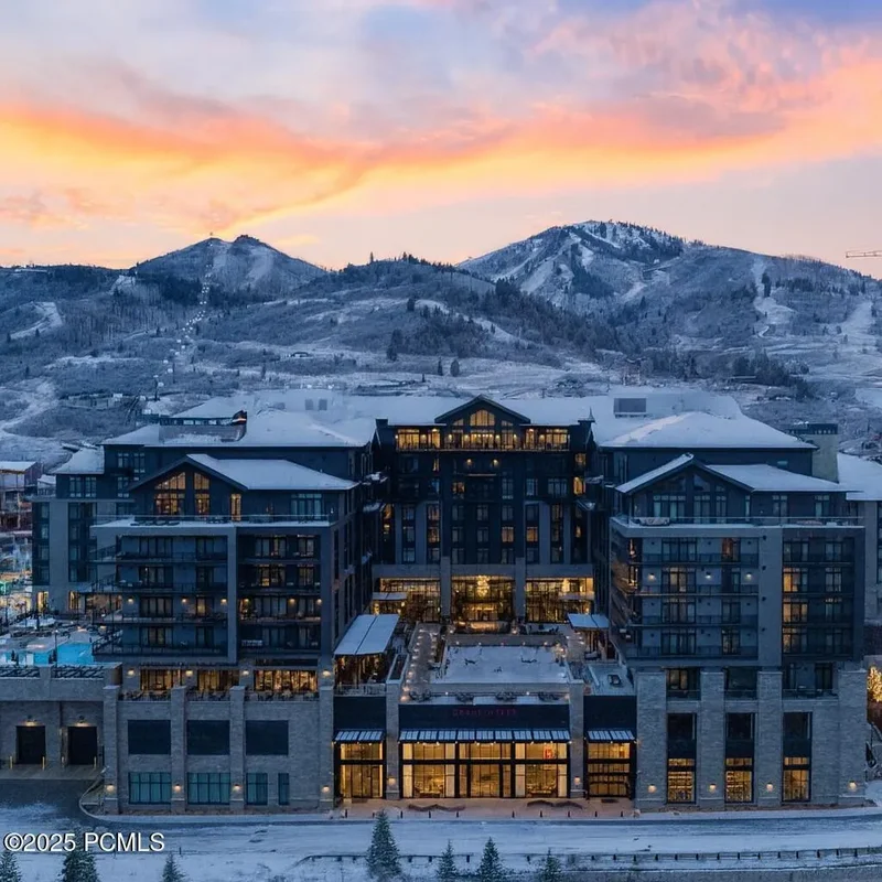 1702 W Glencoe Mountain Way Unit 8038, Park City, Utah, United States. - Photo 3