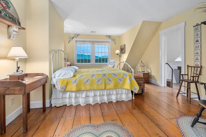 238 South Hollow Lane, Rochester, VT 05767, Rochester, Vermont, United States. - Photo 36