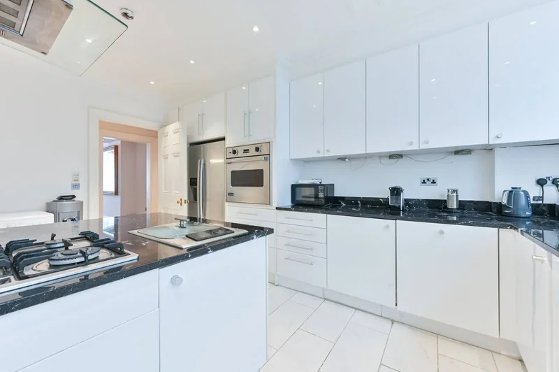 5 Cumberland House, Central London, London, England, United Kingdom. - Photo 11