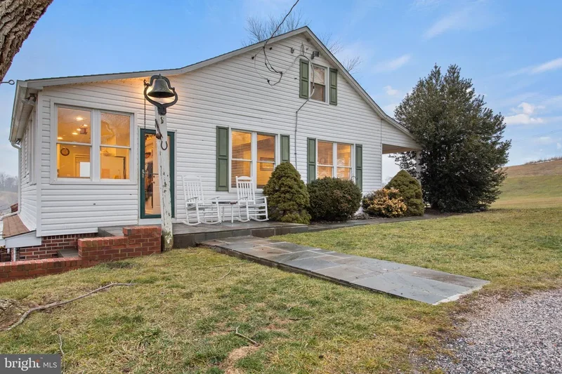 4205 SAMS CREEK RD, NEW WINDSOR, MD, 21776, USA, New Windsor, Maryland, United States. - Photo 11
