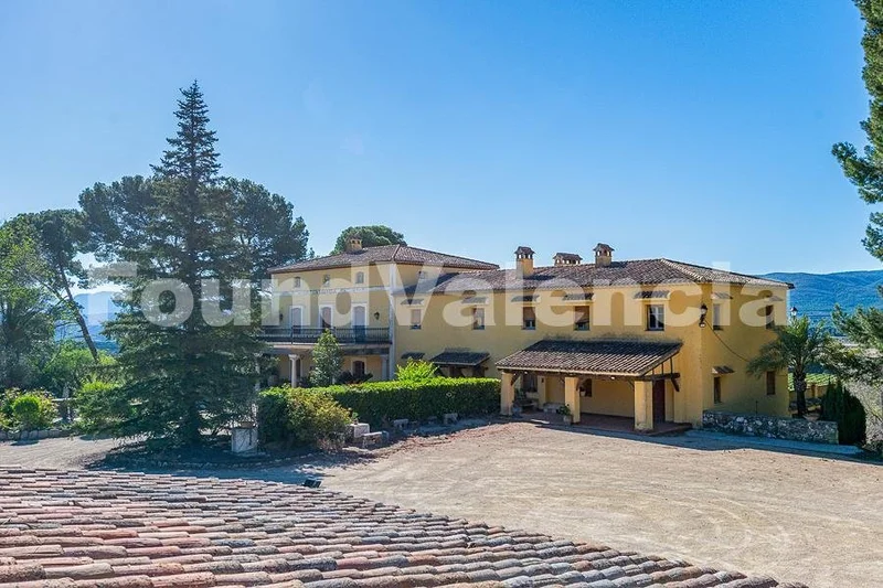 Fabulous Country Estate In Ontinyent Valencia