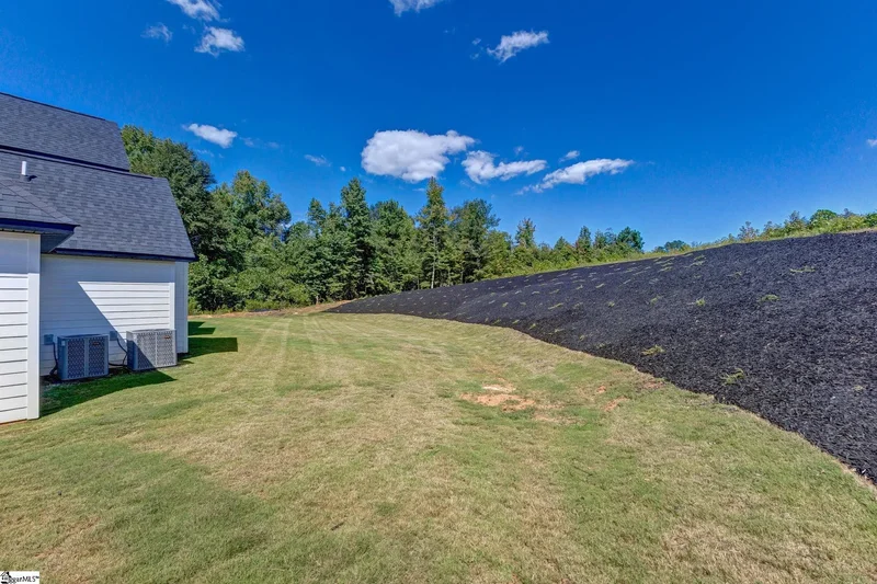 6910 Mountain View Road, Taylors, SC 29687, Taylors, South Carolina, United States. - Photo 40