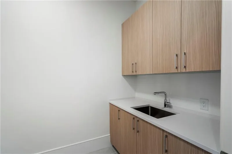 2425 Peachtree Road #1806, Atlanta, Georgia, United States. - Photo 60