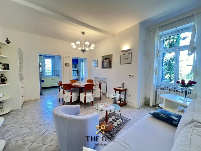 Apartment in historical villa with a sea view in Opatija