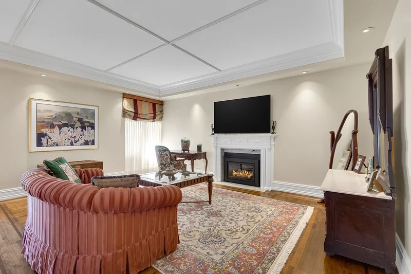 1210 Rue Redpath-Crescent, Montreal, QC H3G2K1, Montreal, Quebec, Canada. - Photo 15