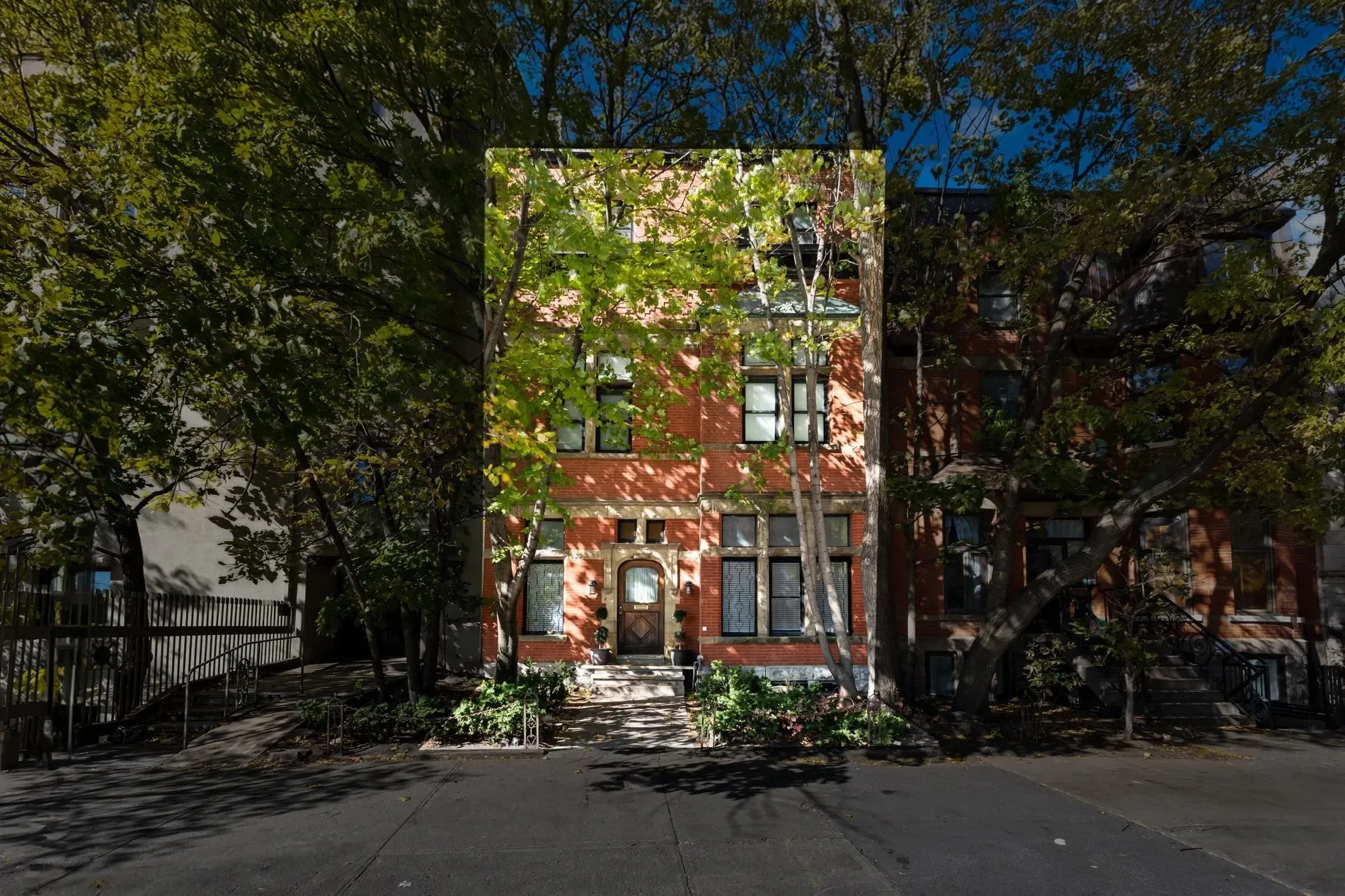 Exterior photo 3