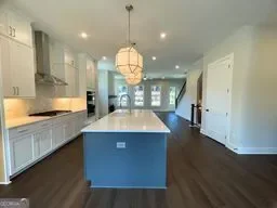 Gallery photo 4