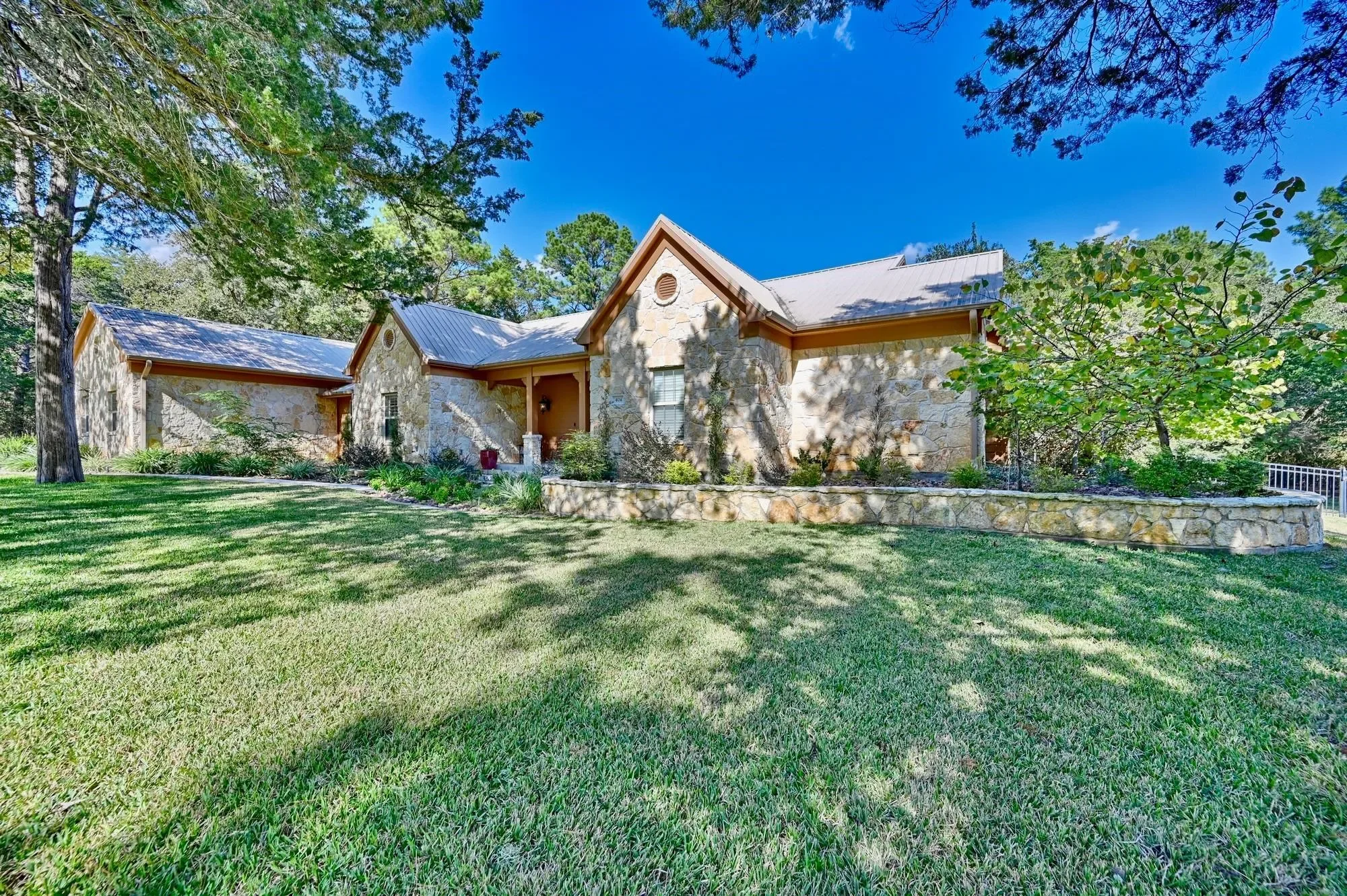 404 Saint Andrews Drive, New Ulm, Texas, United States. - Photo 5