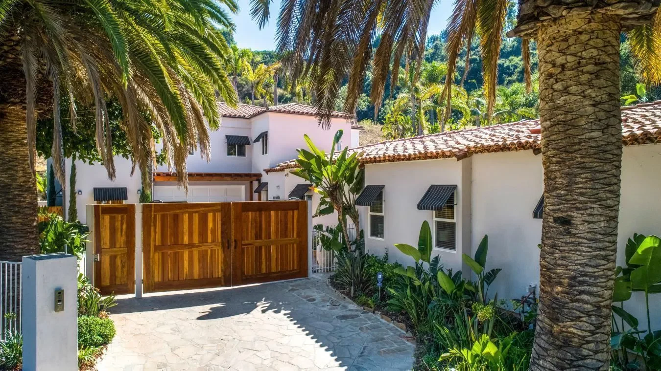 9696 Antelope Road, Beverly Hills, California, United States. - Photo 3