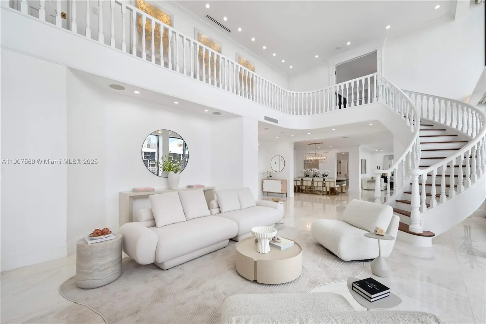Gallery photo 2