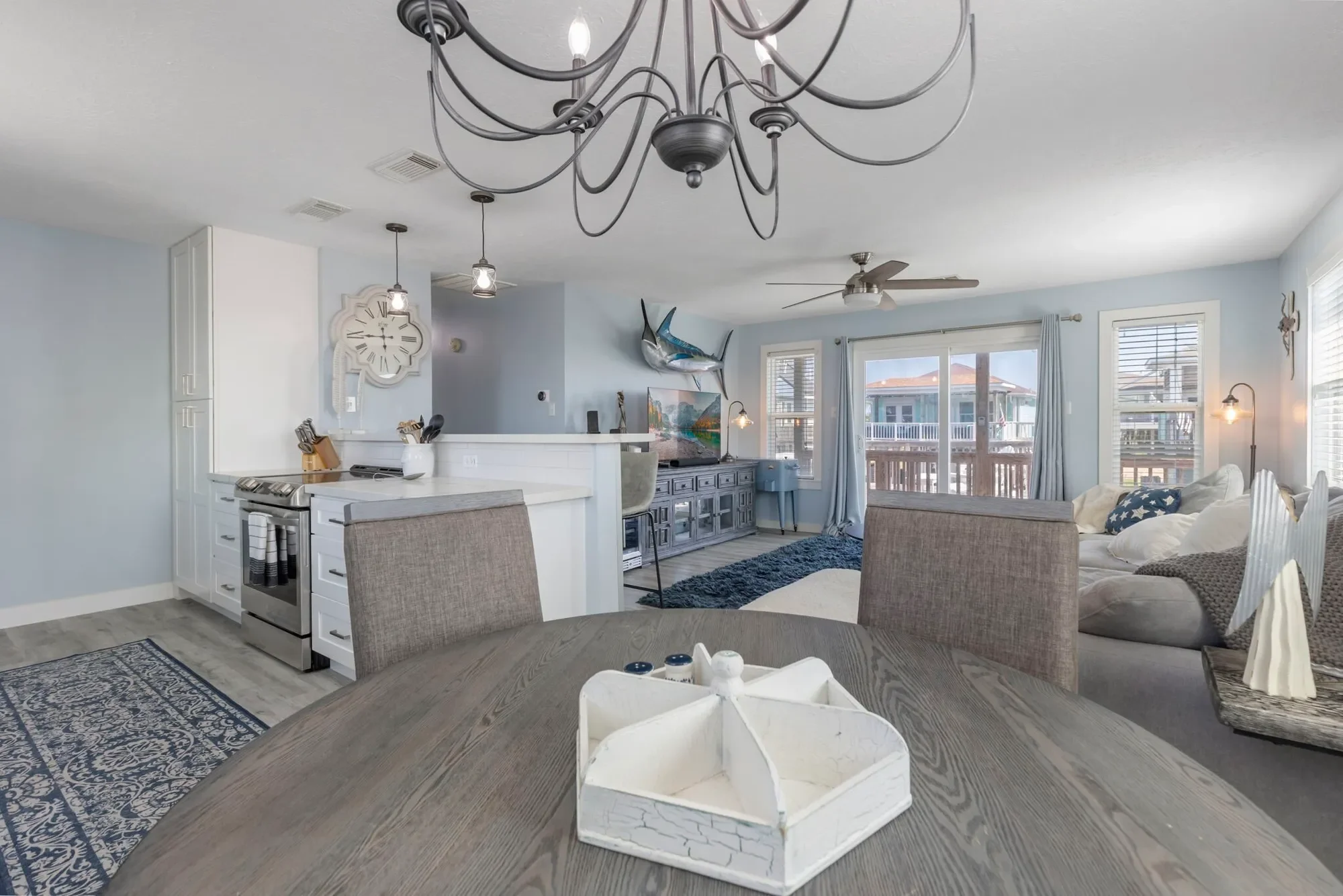 16715 Montego Way, Jamaica Beach, TX 77554, Galveston, Texas, United States. - Photo 28