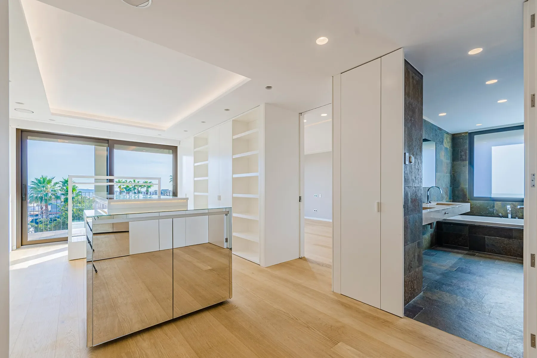 Gallery photo 12