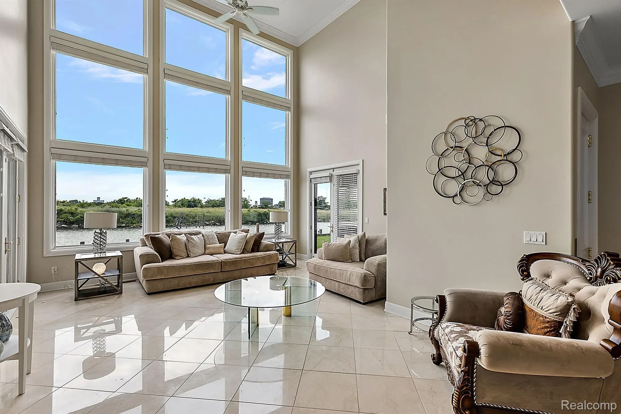 18 SAND BAR Lane, Detroit, MI 48214, Detroit, Michigan, United States. - Photo 68