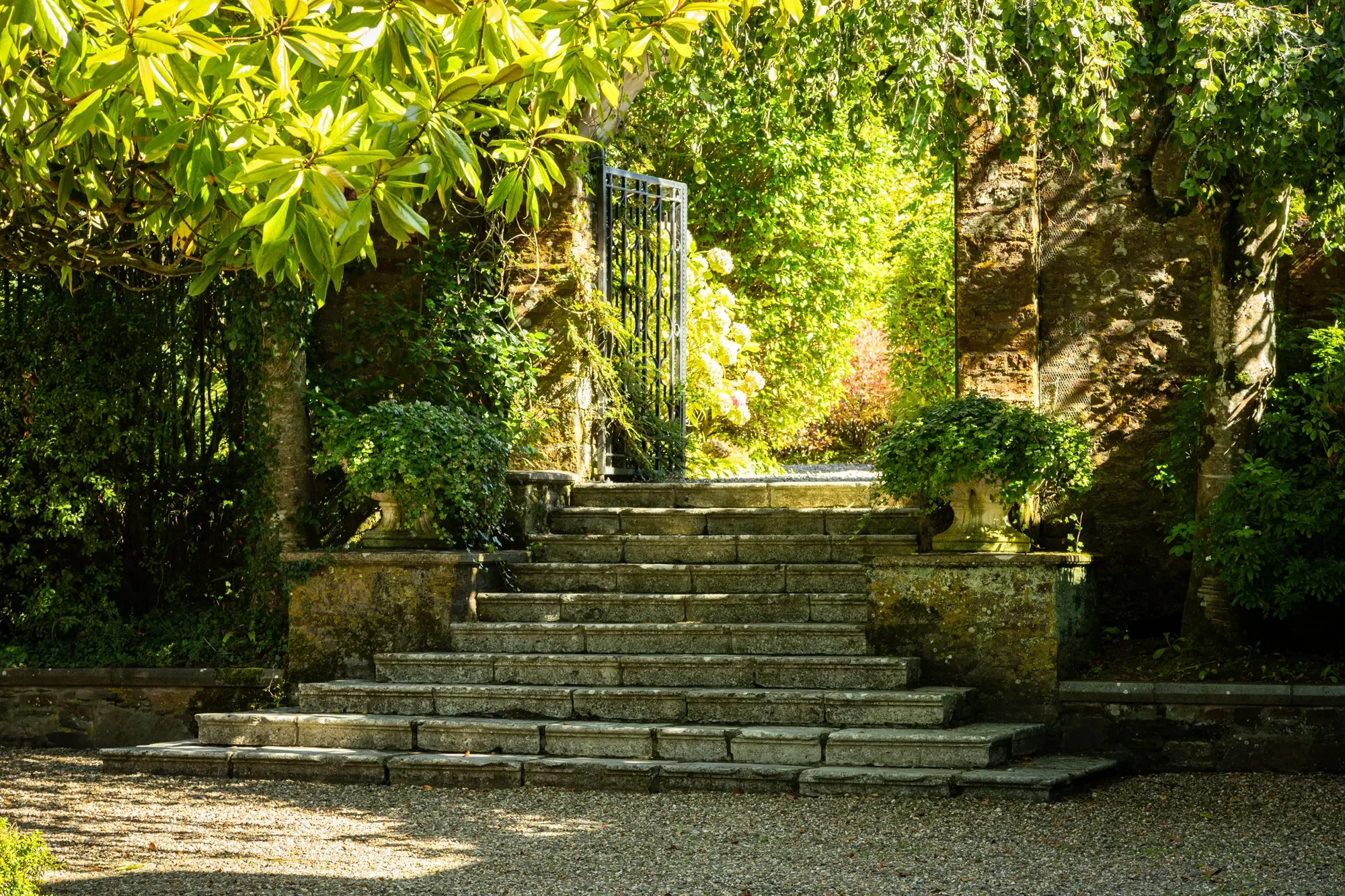 Exterior photo 9