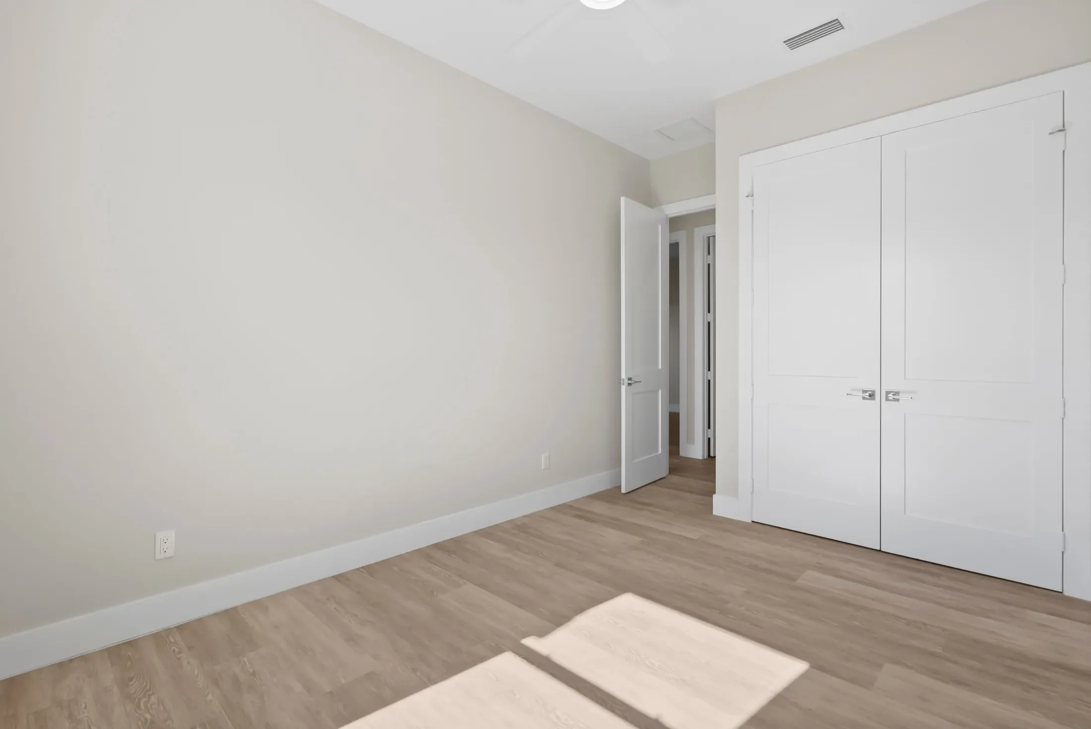 1083 NW 12th Terrace , Stuart, FL 34994, Stuart, Florida, United States. - Photo 5
