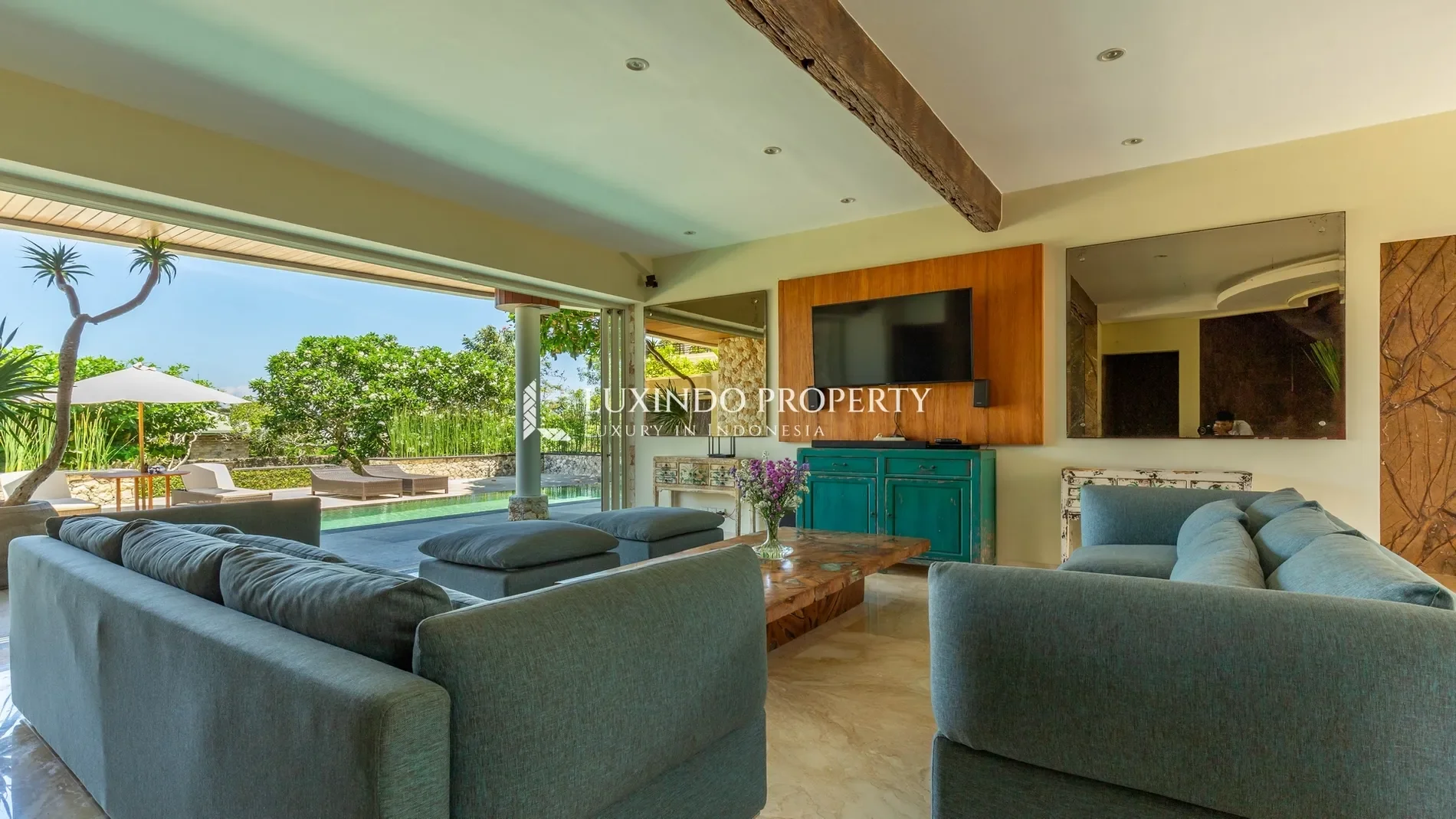 Gallery photo 1